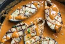 PESCADO AL GRILL CON SOPA DE COCO Y CILANTRO