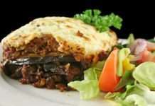 LAMINAS DE BERENJENAS CON CARNE Y QUESO