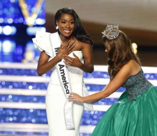 Eligen por primera vez a Miss América sin el desfile en traje de baño