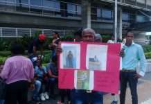Familiares de oficiales acusados de robar RD$1.5 millones en allanamiento piden su libertad
