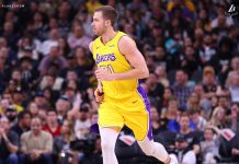 Travis Wear sigue en los Lakers… con un ‘Two-Way Contract’