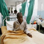 Zimbabue declara emergencia por cólera en su capital tras 20 muertos