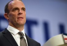 El ministro para el brexit,Dominic Raab dice que el Reino Unido está dispuesto a salir de la UE sin acuerdo