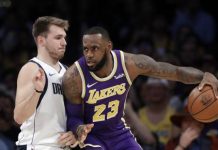Lakers ganan a Mavericks 114-113 con tiro libre de LeBron