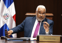 Presidente diputados desata polémica al comparar a JCE con amas casa