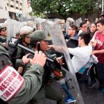 Fracasa golpe de Estado de Guaidó contra Maduro