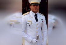En presencia de sus hijas y de su esposa matan capitán ejército