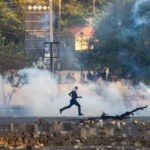 HAITI: Diez heridos al accidentarse carroza en manifestación opositora