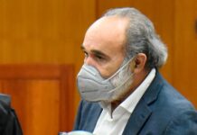 Trasladan a Francisco Pagán a un centro de salud por síntomas de fiebre y tos