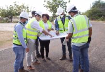 El gobierno reconstruye nueva vía para comunicar con Pedernales