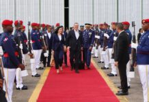 Presidente Luis Abinader parte hacia Argentina y Chile