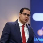 Exministro de Economía, Planificación y Desarrollo desmiente a presidente sobre cifras de desempleo