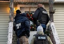 Agentes migratorios fingieron ser trabajadores para entrar a casa de indocumentadoAgentes migratorios fingieron ser trabajadores para entrar a casa de indocumentado